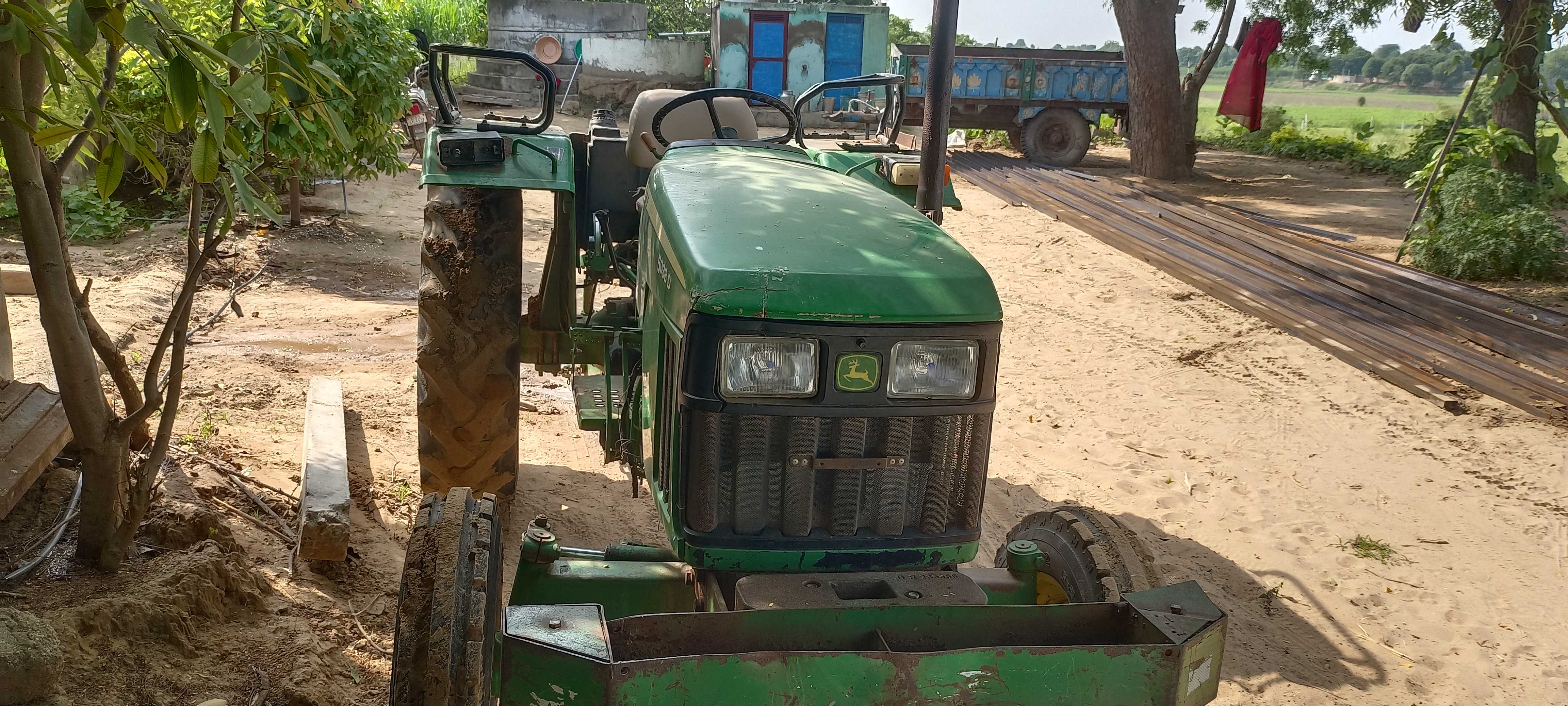ટ્રેક્ટર