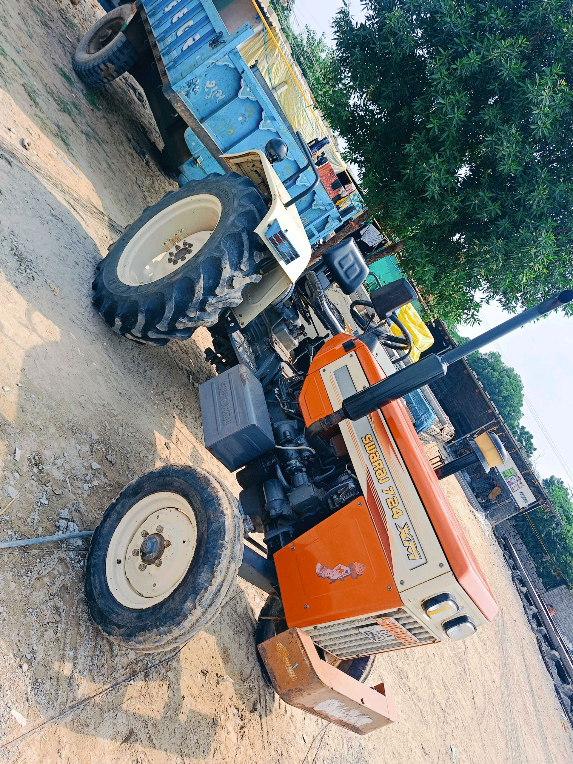 ટ્રેક્ટર