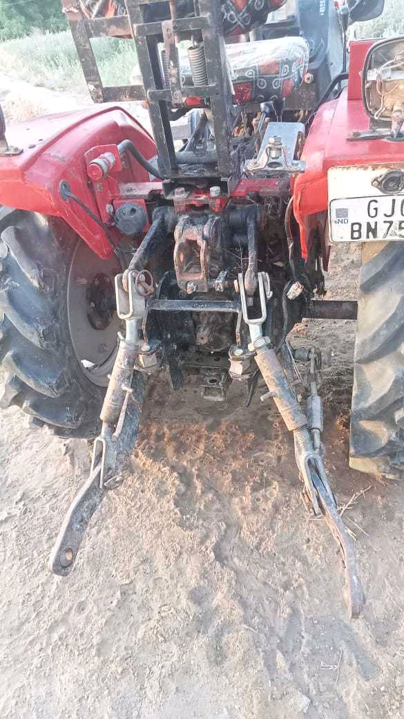 ટ્રેક્ટર