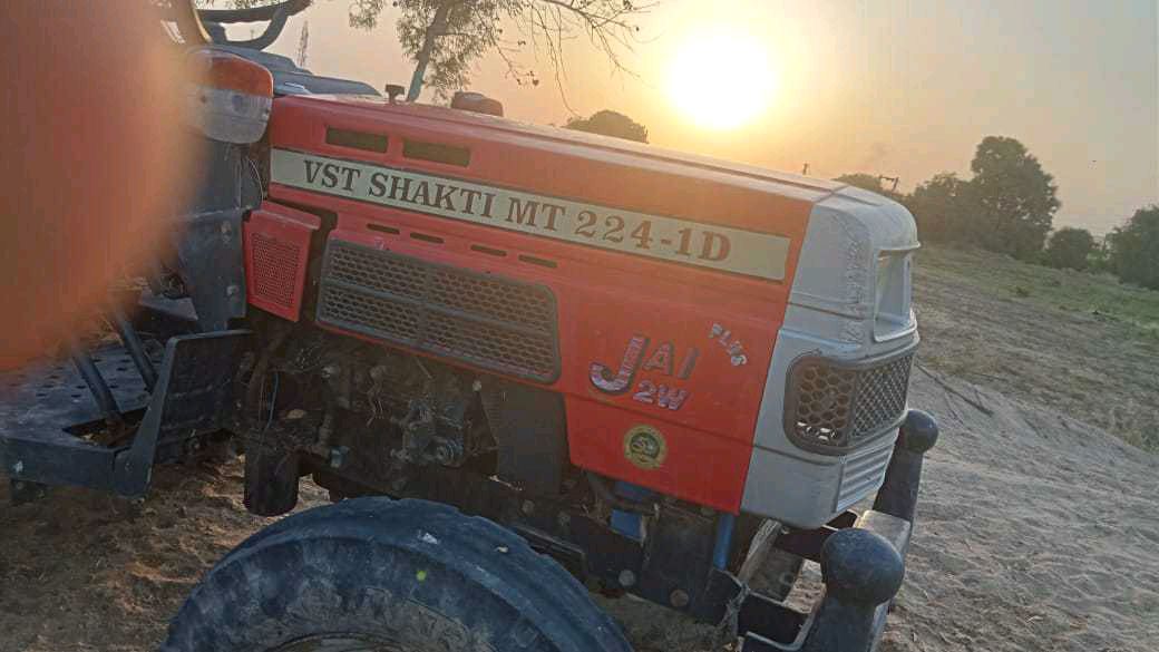 ટ્રેક્ટર