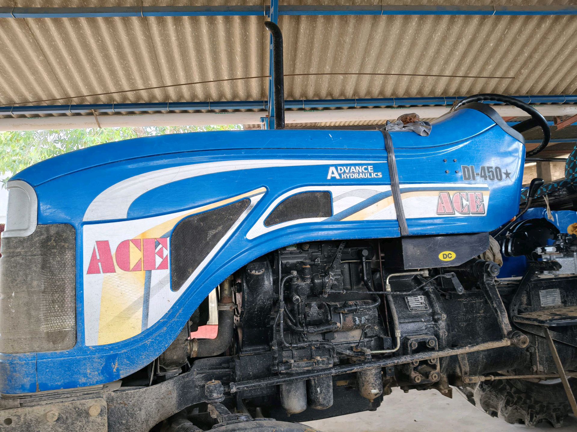 ટ્રેક્ટર