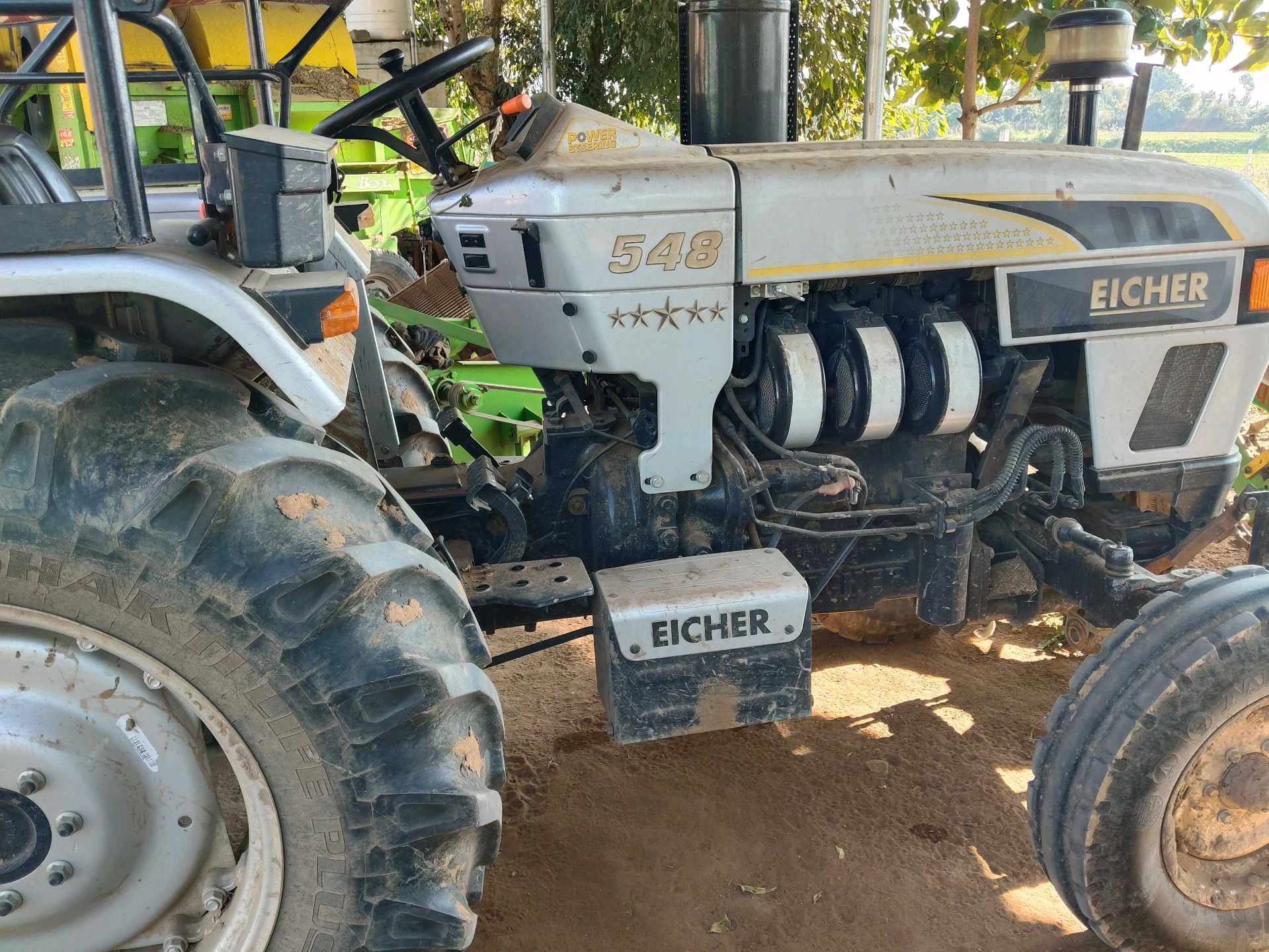 ટ્રેક્ટર