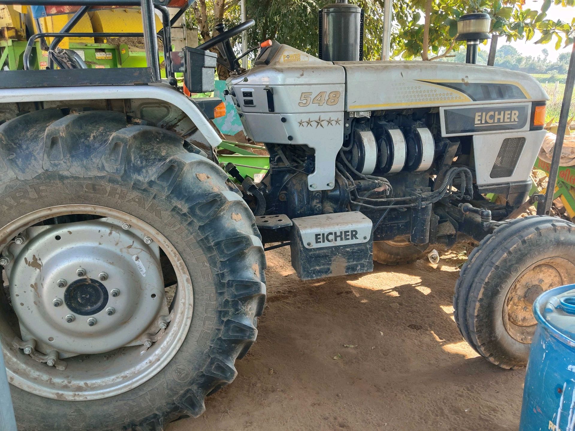 ટ્રેક્ટર