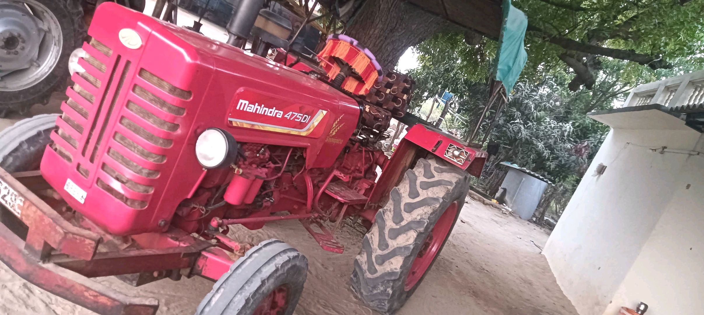 ટ્રેક્ટર