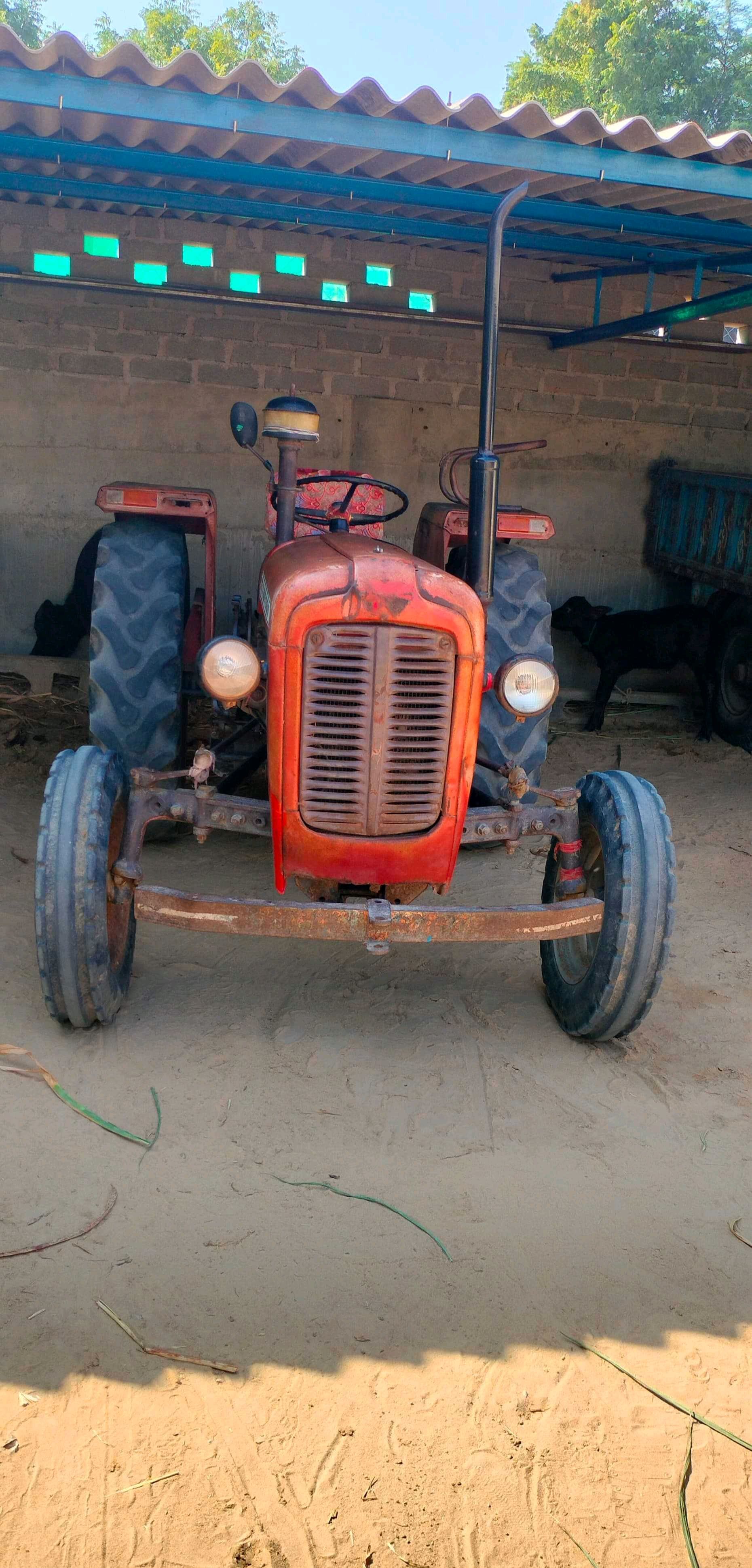 ટ્રેક્ટર